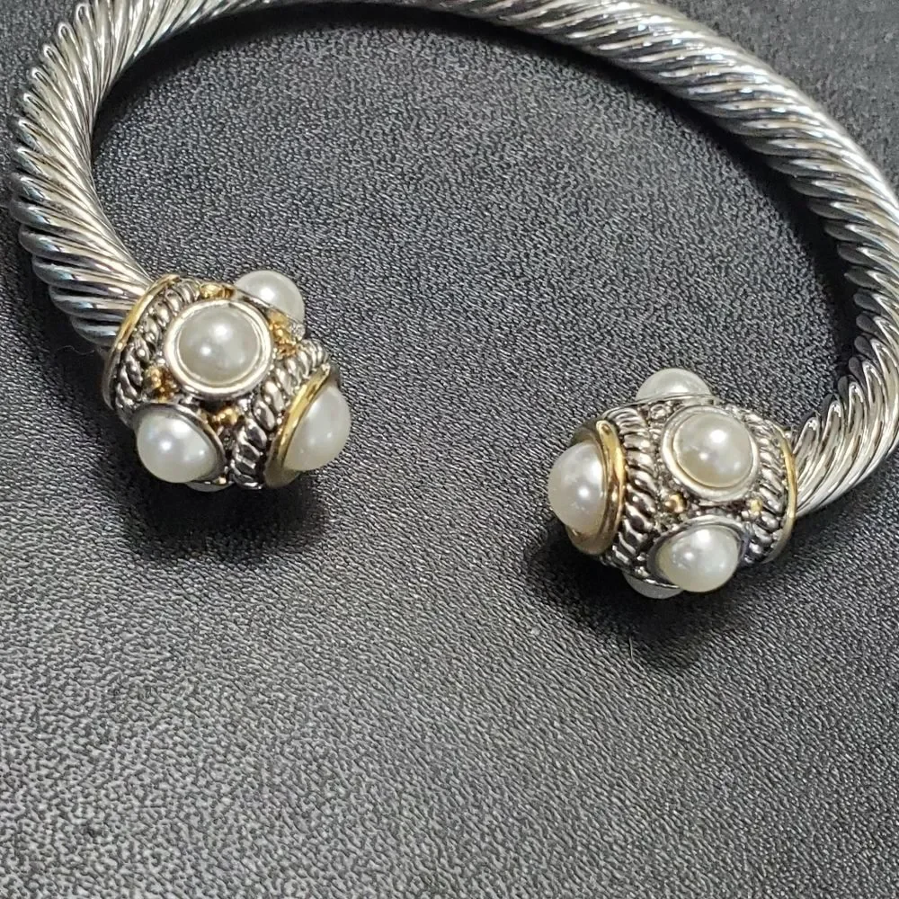 White and yellow Gold overlay freshwater pearl bracelet 7